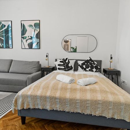 Double King bed home,Netflix, Highspeed Wifi Wien Exterior foto
